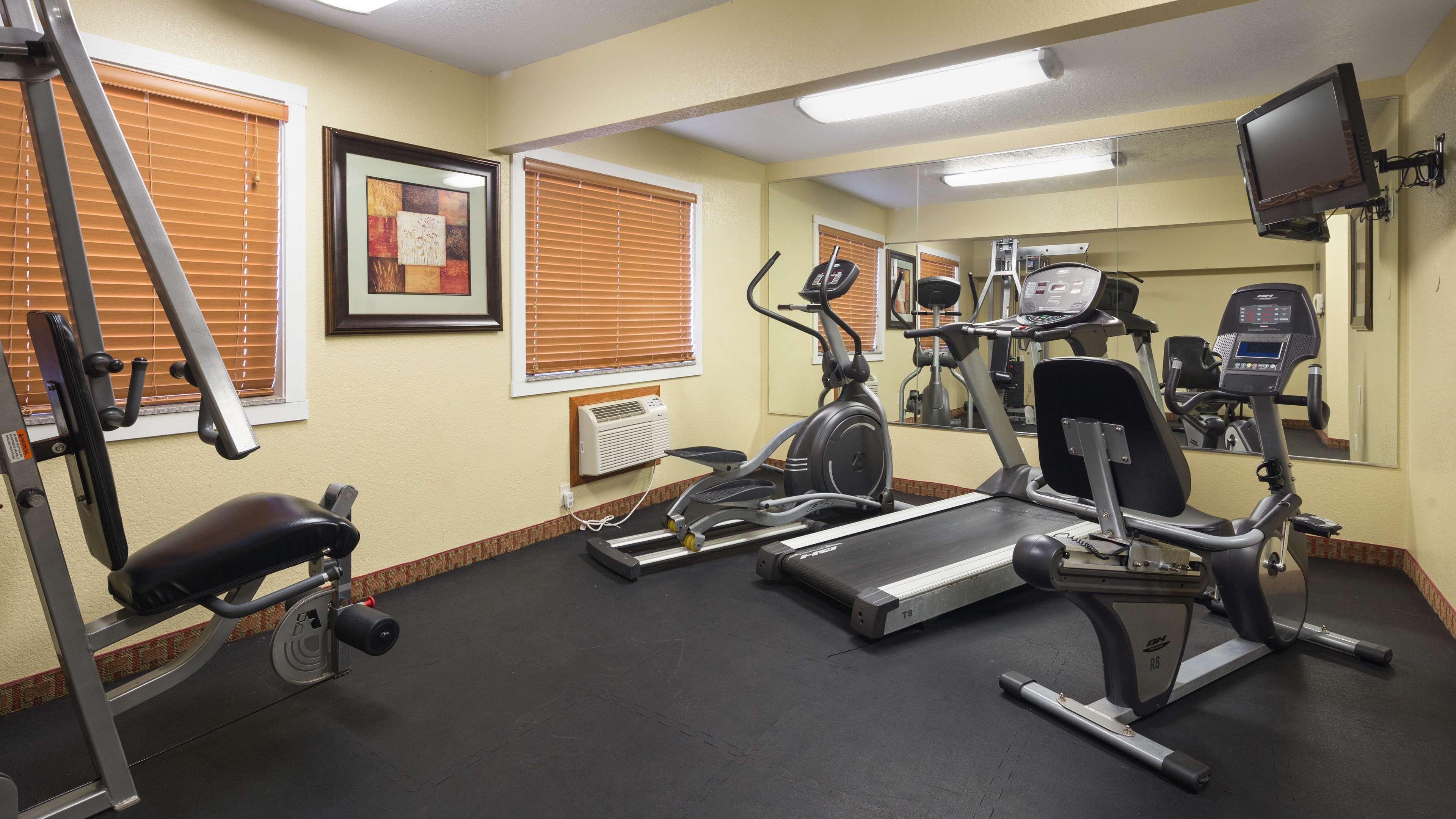 Best Western Plus Altoona Inn Extérieur photo