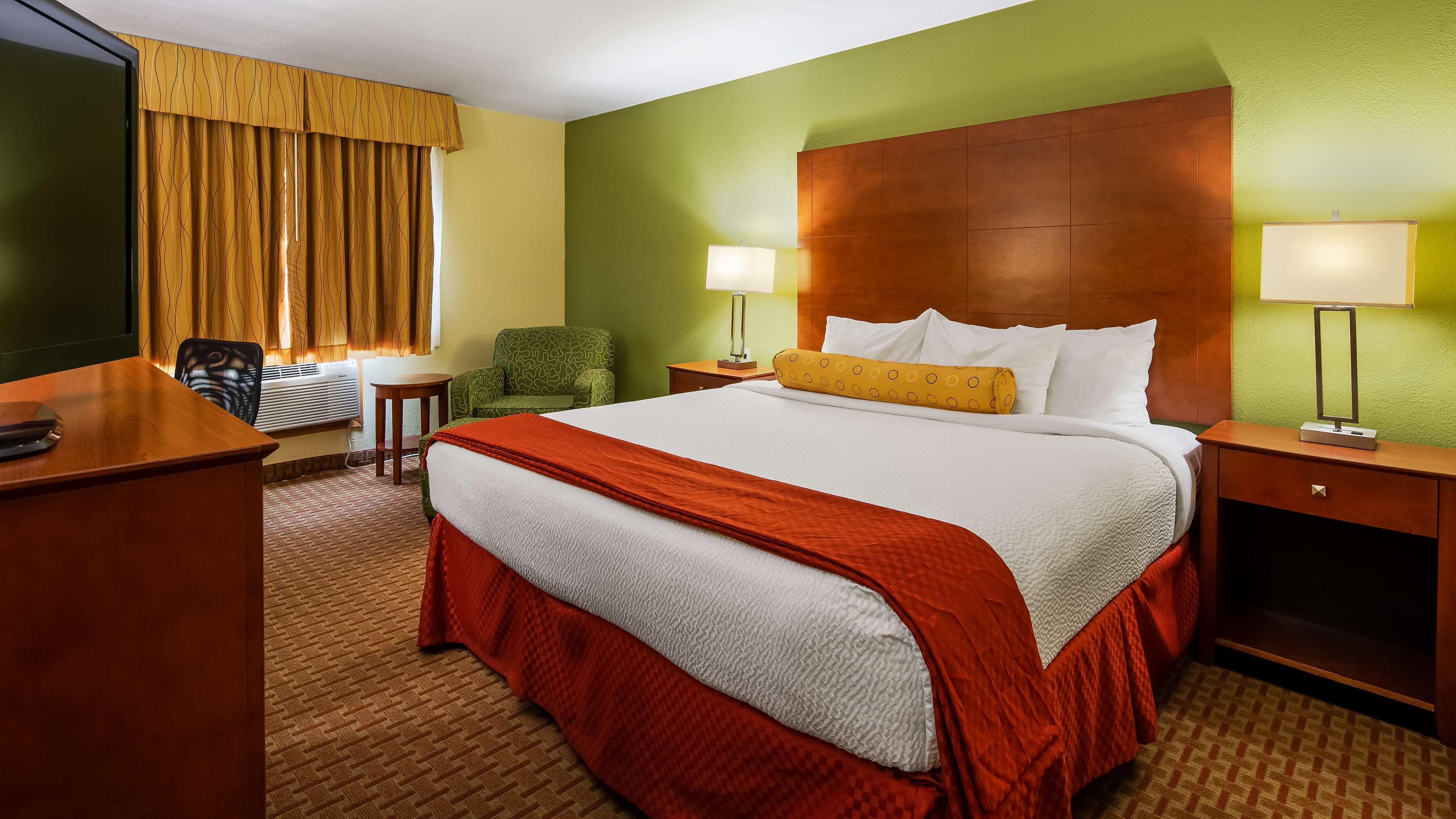 Best Western Plus Altoona Inn Extérieur photo