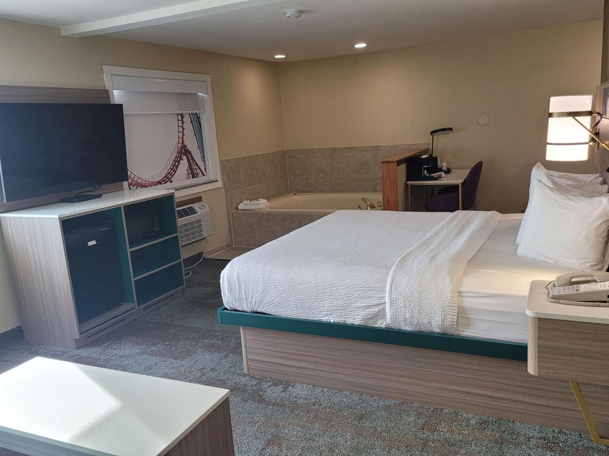 Best Western Plus Altoona Inn Extérieur photo