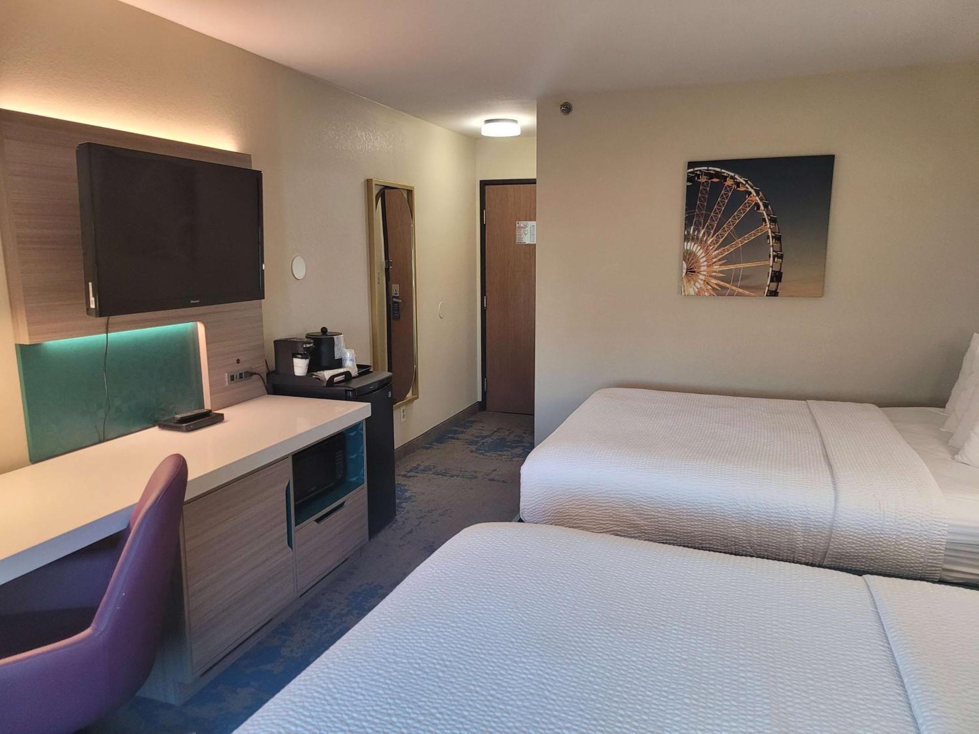Best Western Plus Altoona Inn Extérieur photo