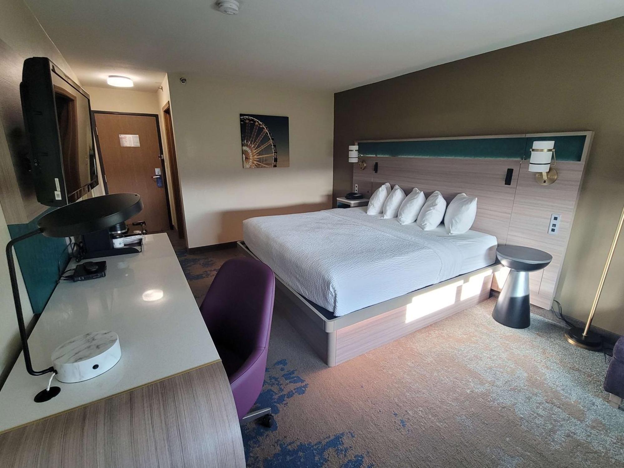 Best Western Plus Altoona Inn Extérieur photo